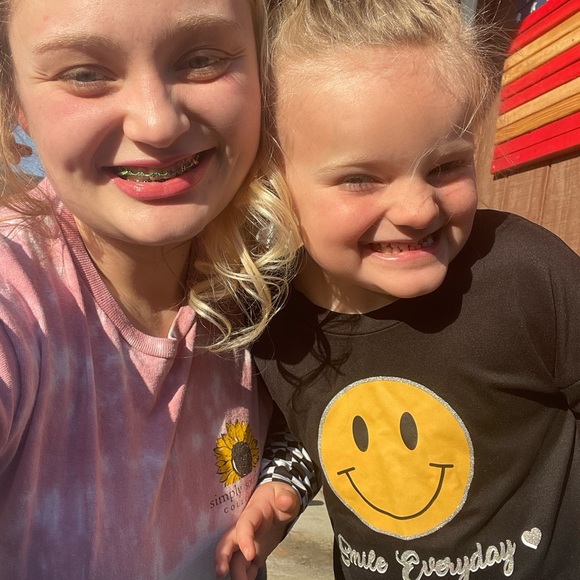 Meet your Posher, Hannah - Picture 3 of 8